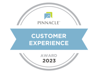 Pinnacle Customer Experience Award Seal